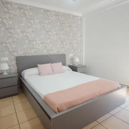El Pescador-where Art And Meet Appartement *